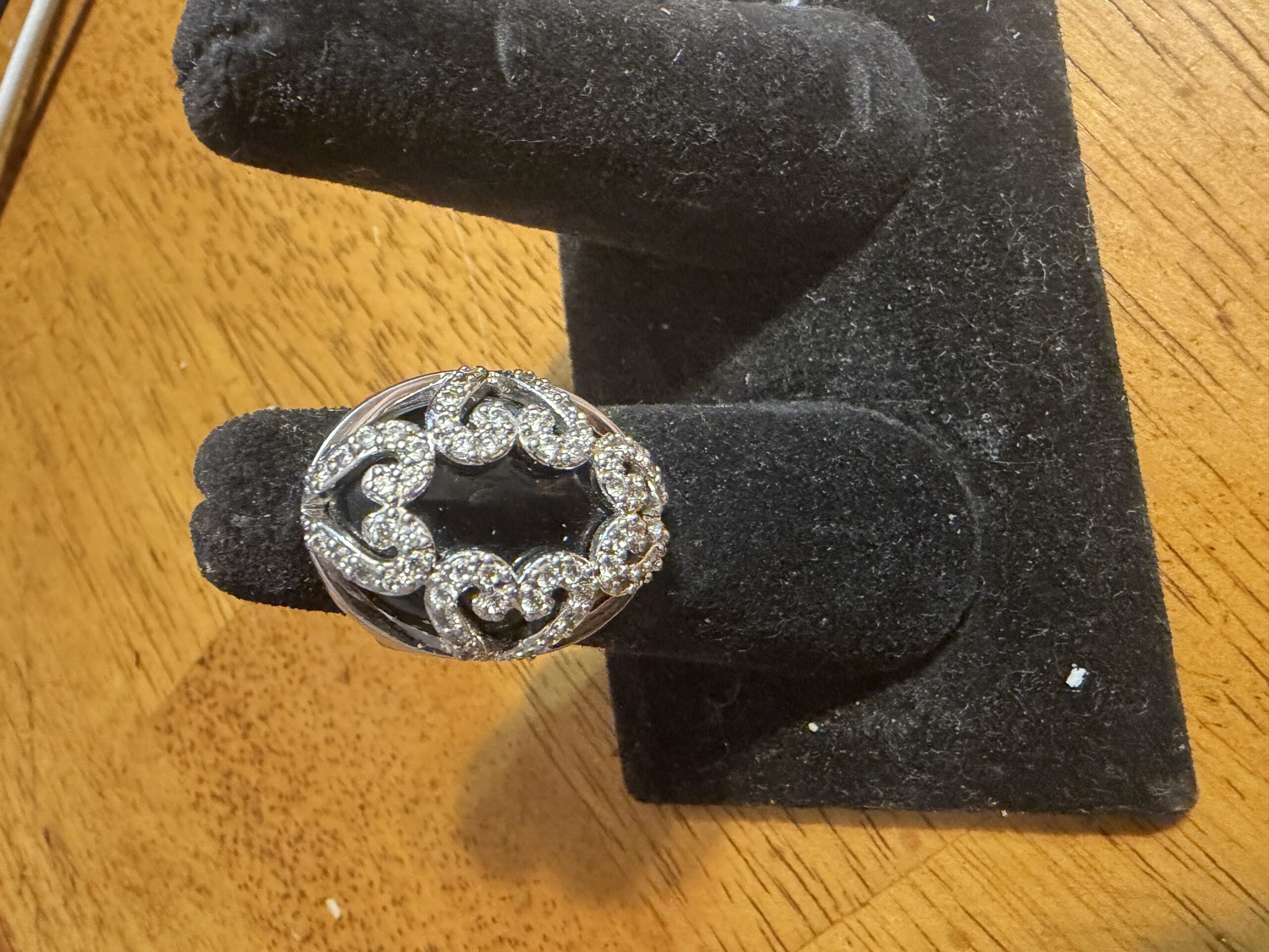 Vintage simulated onyx ring